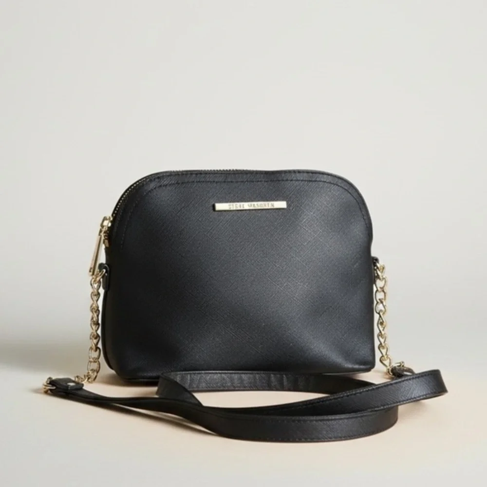 Steve Madden Black Saffiano Crossbody Bag w/ Chain Strap – EUC